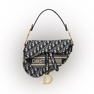 Saddle Bag
Blue Dior Oblique Embroidery
